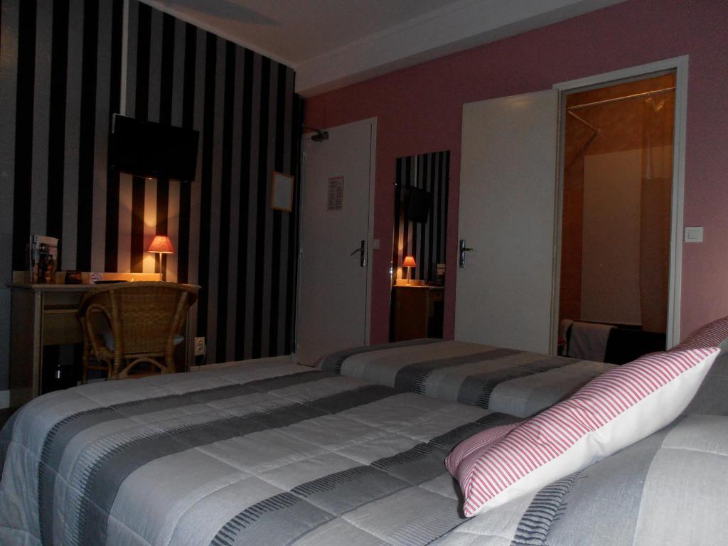 Le Crystal Hotel Amiens Zimmer foto
